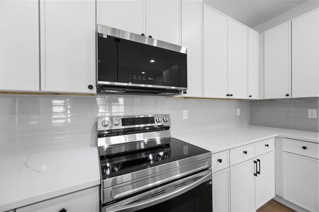 1573 Harris Court, Dallas, TX 75223