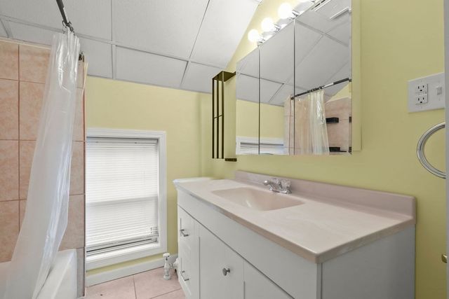 10 Cottage Street 10, North Attleboro, MA 02760