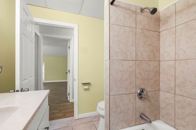 10 Cottage Street 10, North Attleboro, MA 02760