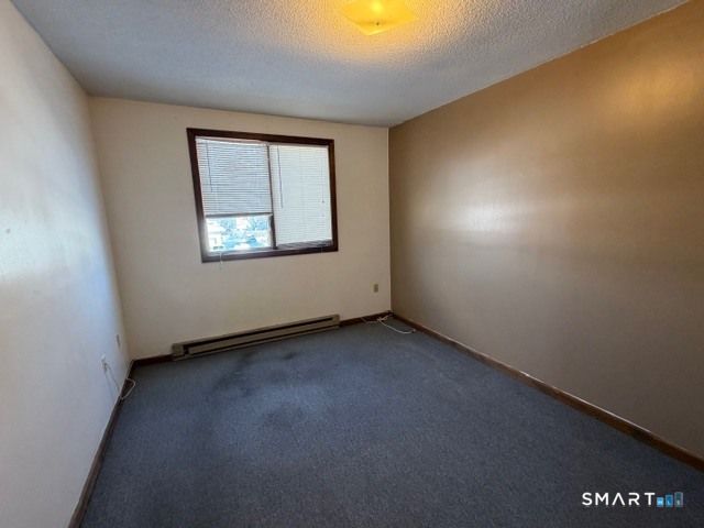 483 Cestnut Hill Avenue, Waterbury, CT 06704