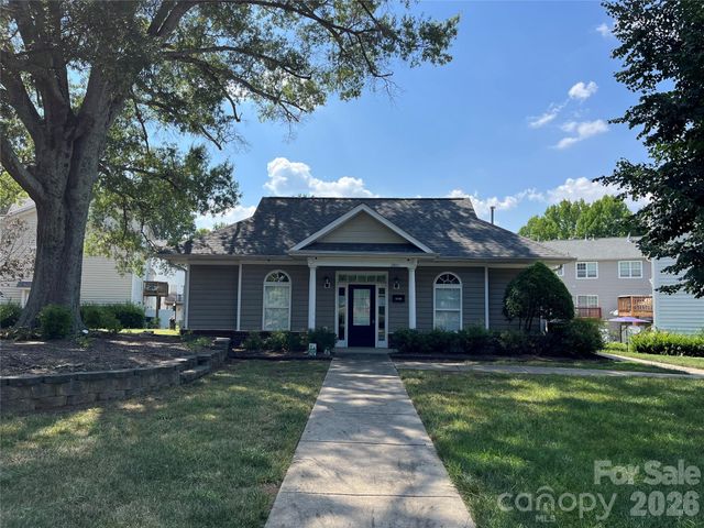 6320 Royal Celadon Way, Charlotte, NC 28269