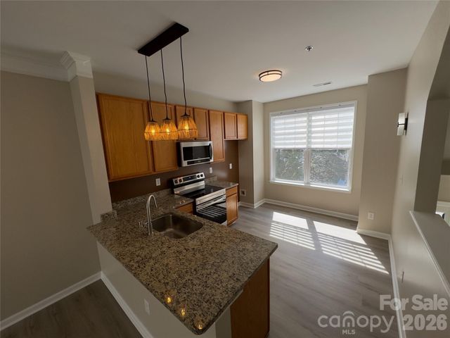 6320 Royal Celadon Way, Charlotte, NC 28269