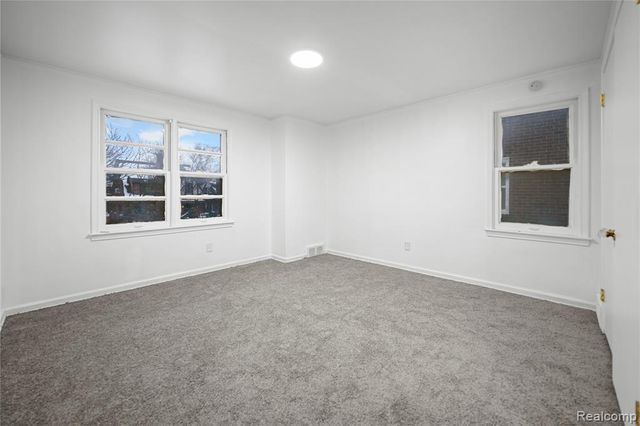 8130 Ward Street, Detroit, MI 48228