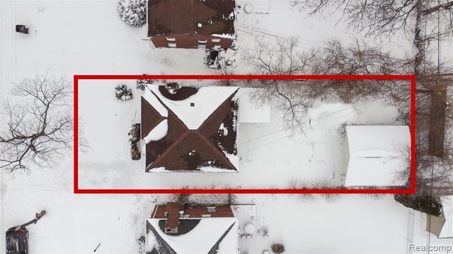 8130 Ward Street, Detroit, MI 48228