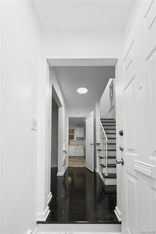 8130 Ward Street, Detroit, MI 48228