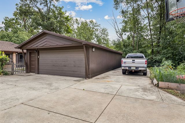 11420 S Mather Avenue, Alsip, IL 60803