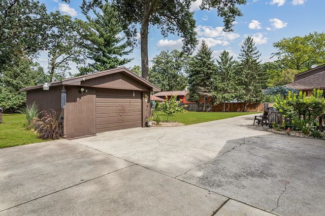 11420 S Mather Avenue, Alsip, IL 60803