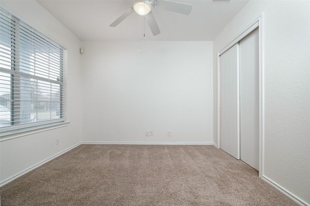 116 Holland ST NE, Hutto, TX 78634