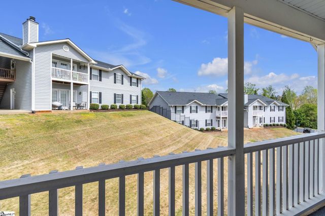 706 Pelham Square Way, Greer, SC 29650