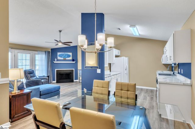 706 Pelham Square Way, Greer, SC 29650