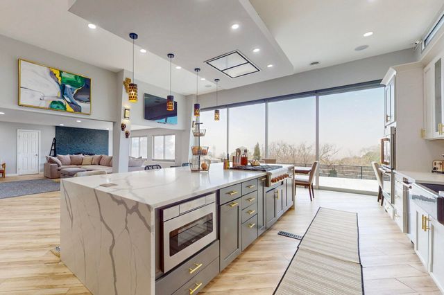 3105 Camino De La Sierra Lane NE, Albuquerque, NM 87111