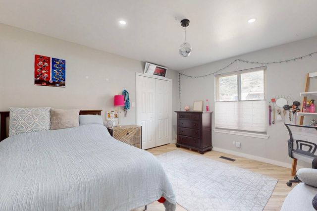 3105 Camino De La Sierra Lane NE, Albuquerque, NM 87111