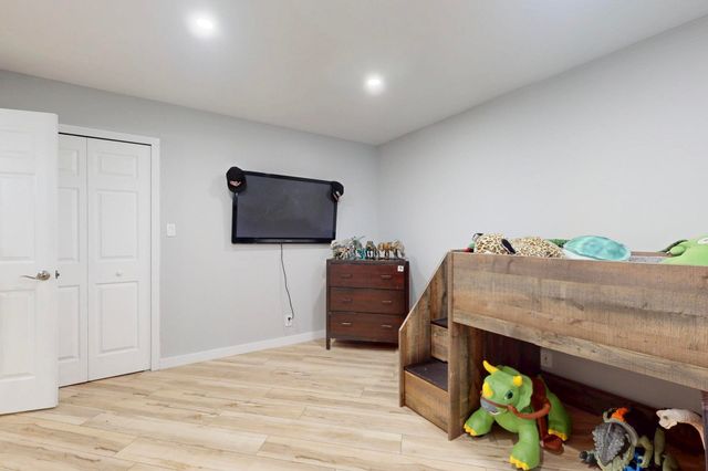 3105 Camino De La Sierra Lane NE, Albuquerque, NM 87111