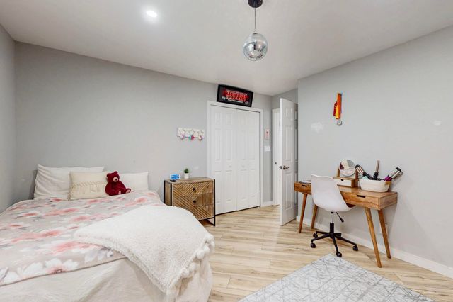 3105 Camino De La Sierra Lane NE, Albuquerque, NM 87111