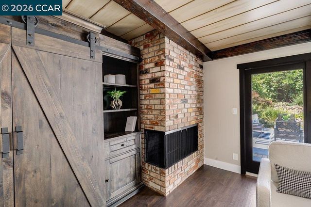 17395 De Witt Ave, Morgan Hill, CA 95037