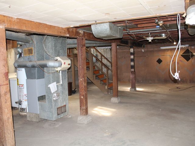 1665 McKay Street, Waukegan, IL 60087