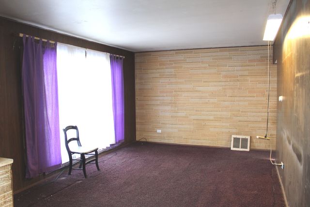 1665 McKay Street, Waukegan, IL 60087