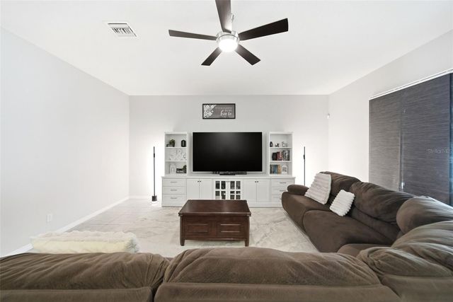 947 MAYPOLE DRIVE, Apopka, FL 32703