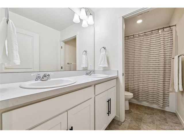 129 S Waterloo St, Aurora, CO 80018