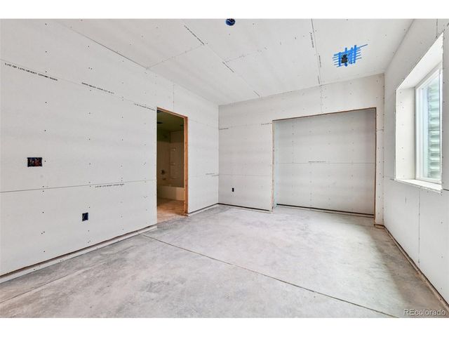 129 S Waterloo St, Aurora, CO 80018