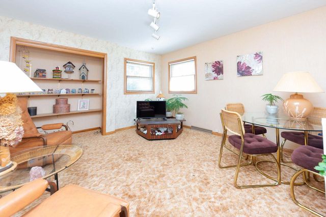 4928 N 89th STREET, Milwaukee, WI 53225