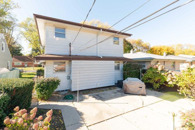 4928 N 89th STREET, Milwaukee, WI 53225