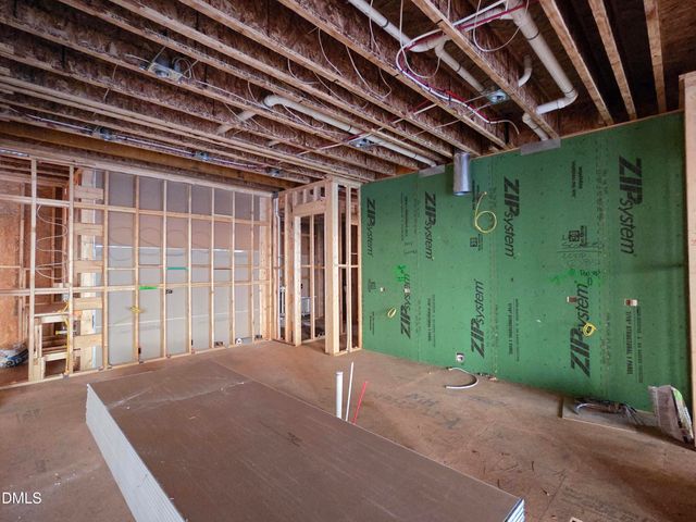 6448 Sanctuary Falls Drive, Raleigh, NC 27614