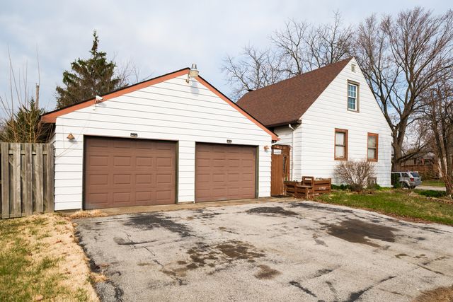 17702 Community Street, Lansing, IL 60438