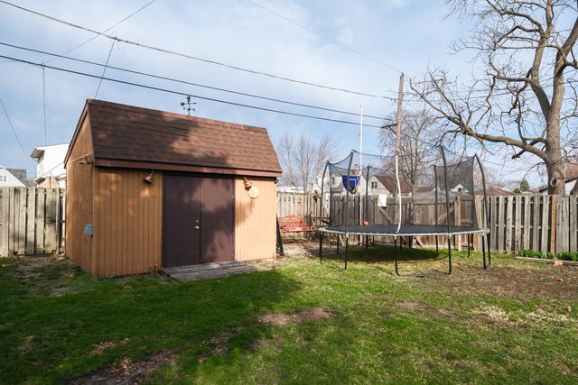 17702 Community Street, Lansing, IL 60438