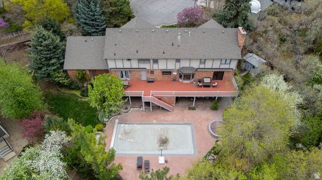 9618 S RUSKIN CIR, Sandy, UT 84092