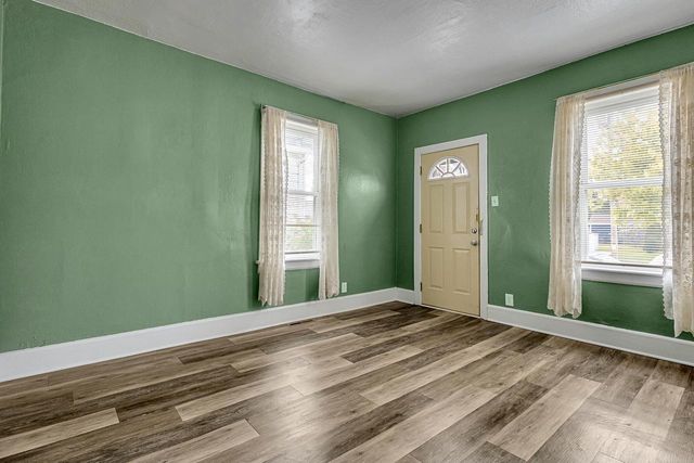 2013 N 13th STREET, Sheboygan, WI 53081