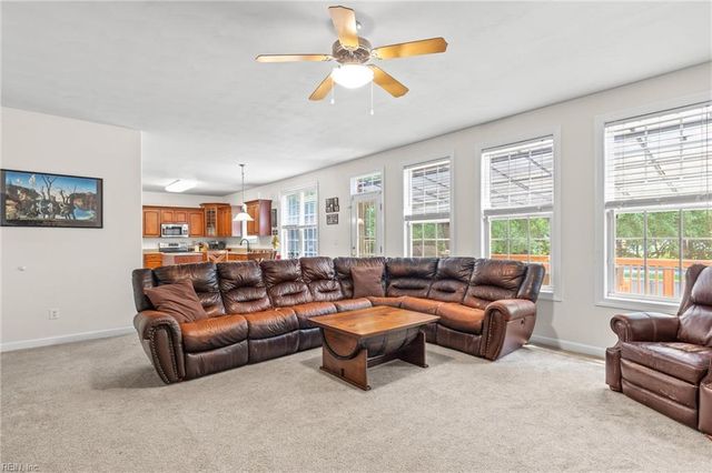 909 Brice CT, Chesapeake, VA 23322