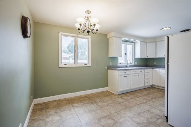 5 Bayberry Lane, Greece, NY 14616