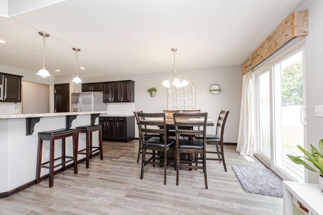 354 Rosewood AVENUE, Lake Mills, WI 53551