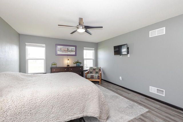 354 Rosewood AVENUE, Lake Mills, WI 53551