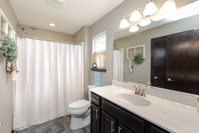 354 Rosewood AVENUE, Lake Mills, WI 53551