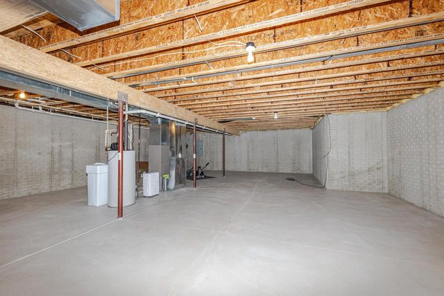354 Rosewood AVENUE, Lake Mills, WI 53551
