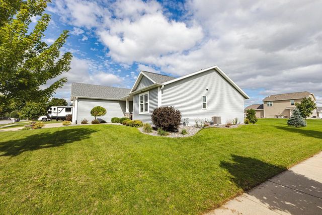 354 Rosewood AVENUE, Lake Mills, WI 53551