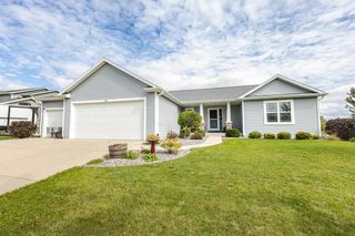 354 Rosewood AVENUE, Lake Mills, WI 53551