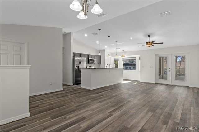 9608 E Woodmere Lane, Inverness, FL 34450