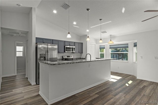 9608 E Woodmere Lane, Inverness, FL 34450