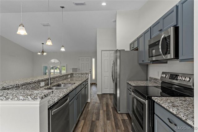 9608 E Woodmere Lane, Inverness, FL 34450