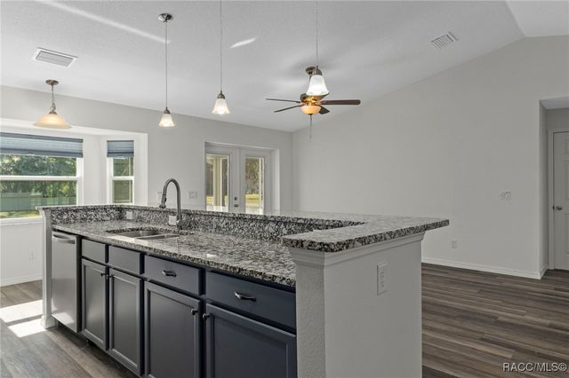 9608 E Woodmere Lane, Inverness, FL 34450