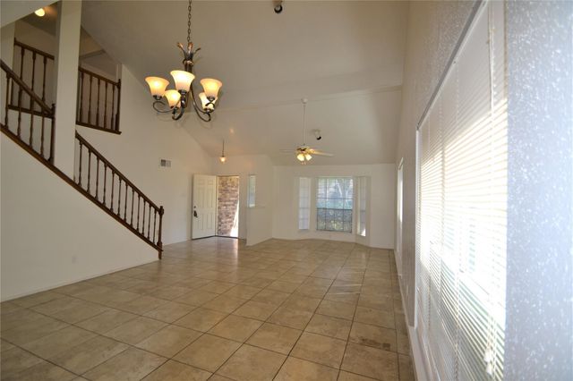 12410 Meadow Briar Drive, Stafford, TX 77477