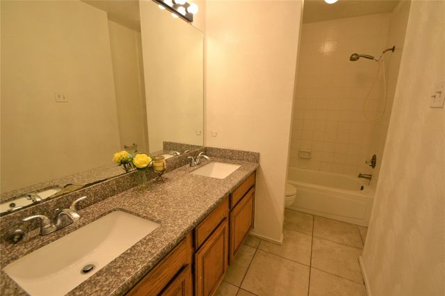 12410 Meadow Briar Drive, Stafford, TX 77477