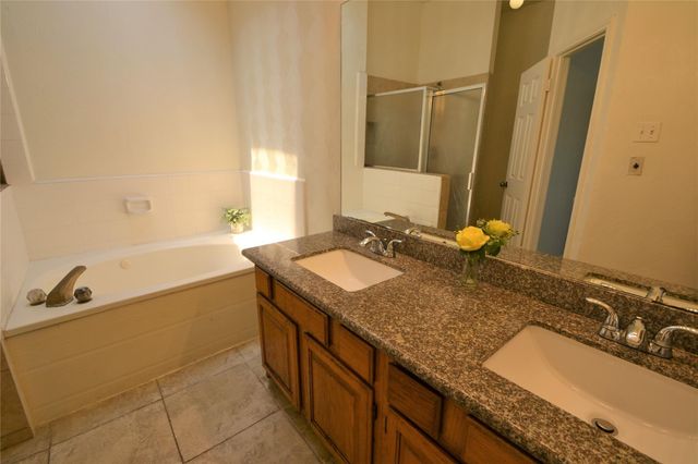 12410 Meadow Briar Drive, Stafford, TX 77477