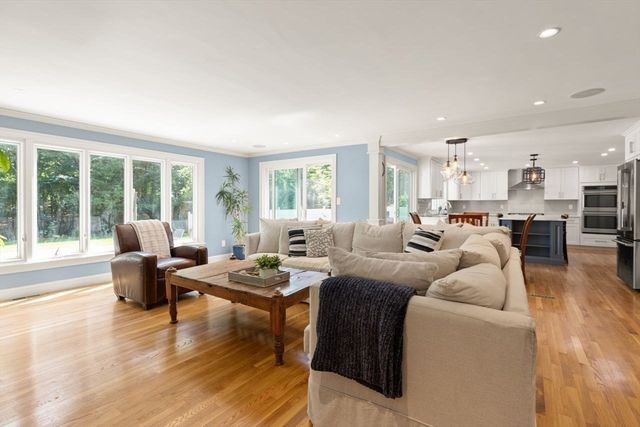 48 Castle Dr, Sharon, MA 02067