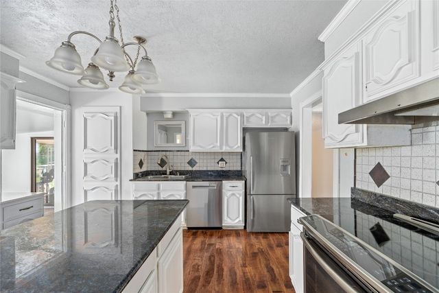 410 NW Taylor Avenue, Piedmont, OK 73078