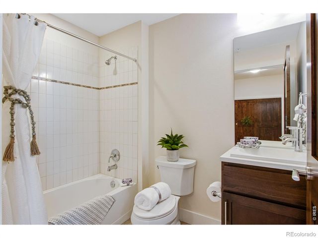 204 Maple Street 208, Fort Collins, CO 80521