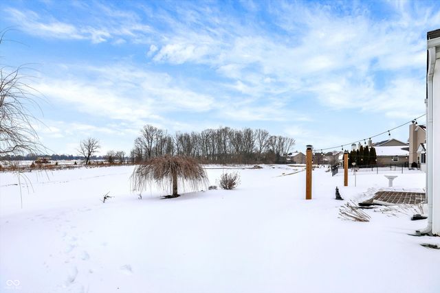 3780 Dusty Sands Road, Whitestown, IN 46075